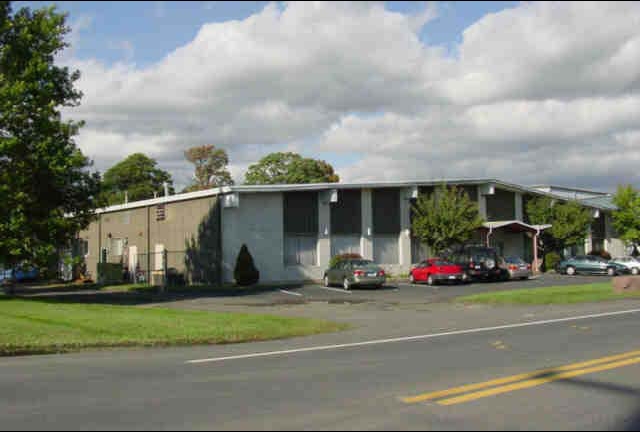 Primary Photo Of 160 N Branford Rd, Branford Warehouse For Sale