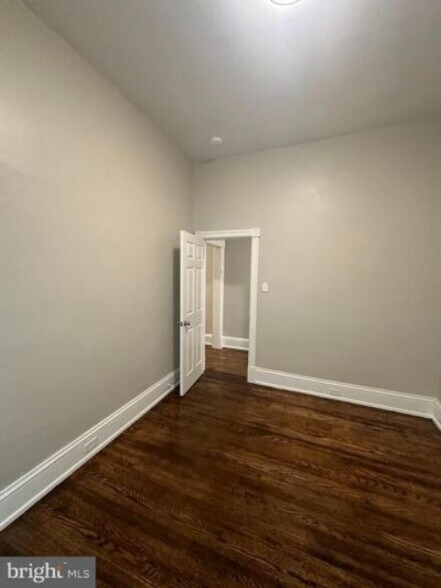 More Photos Of 228-230 Summit Ave, Hagerstown Apartments For Sale