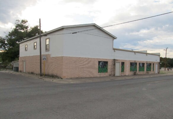More Photos Of 405 Cantu St, Del Rio Lodge Meeting Hall For Sale