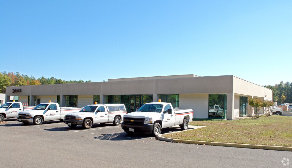 More Photos Of 701-725 W Hundred Rd, Chester Light Distribution For Lease