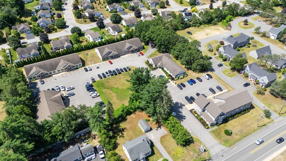 More Photos Of 1137 Main St, Sanford Office For Sale