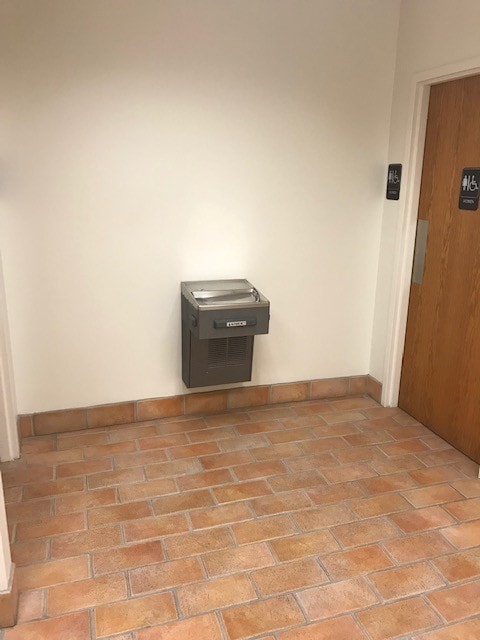 More Photos Of 700 E Broadway Blvd, Tucson Office For Sale