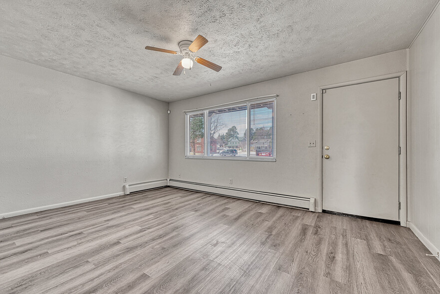 More Photos Of 490 E Elm St, Elizabeth Apartments For Sale