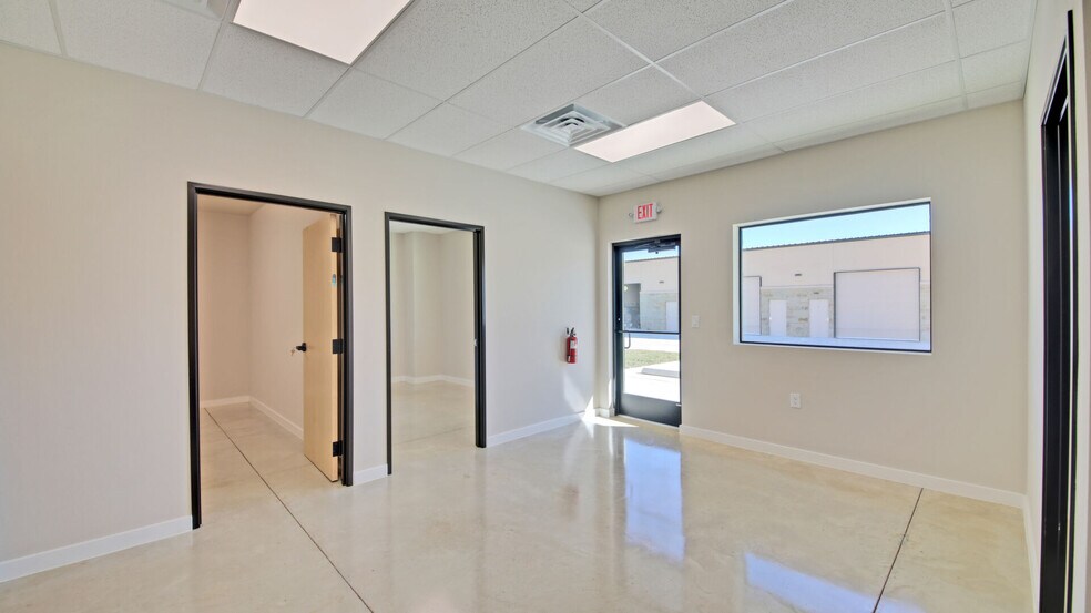 More Photos Of 720 South Bell Blvd, Cedar Park Light Distribution For Sale