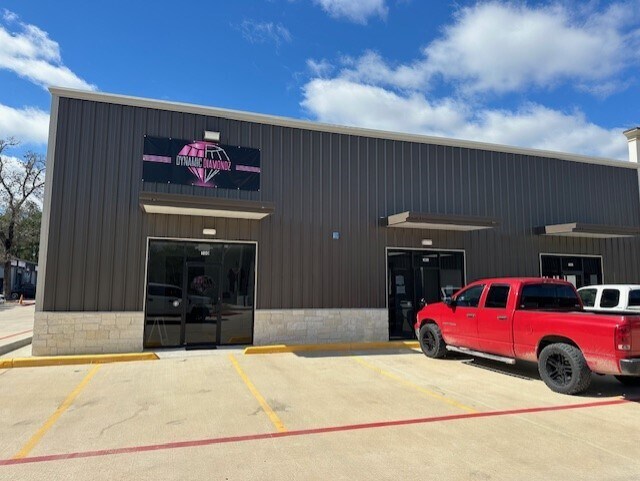 More Photos Of 14420 Highway 105 East, Conroe Unknown For Lease