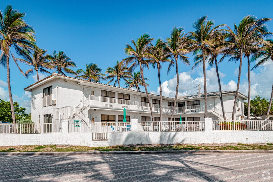 More Photos Of 100 NE 20th Ter, Deerfield Beach Hotel For Sale