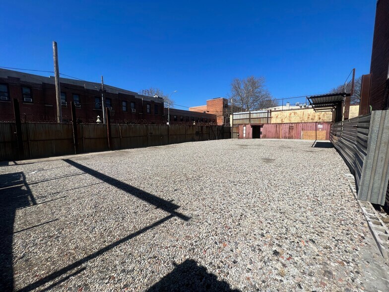 More Photos Of 1201 37th Ave, Long Island City Land For Sale