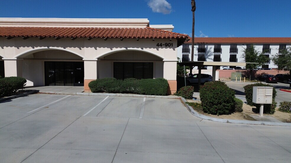 More Photos Of 44901 Village Ct, Palm Desert Office For Lease