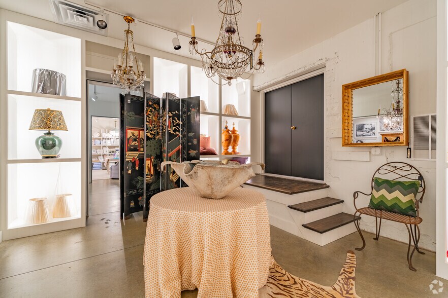 More Photos Of 2537 Broad Ave, Memphis Storefront For Sale