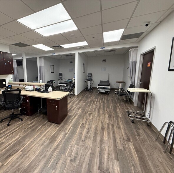More Photos Of 909 E 9400 S, Sandy Medical For Lease