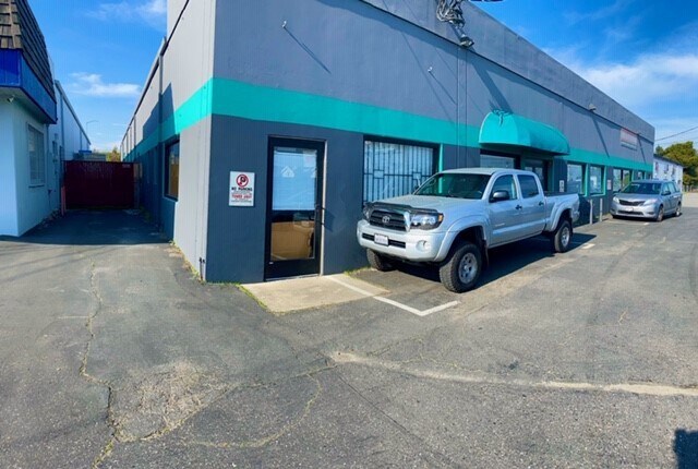 More Photos Of 1407-1409 N 10th St, San Jose Service For Sale