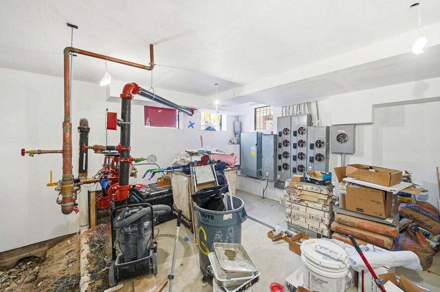 More Photos Of 2152 Muliner Ave, Bronx Apartments For Sale