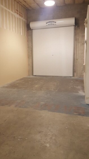 More Photos Of 932 NE 24th Ln, Cape Coral Light Manufacturing For Lease