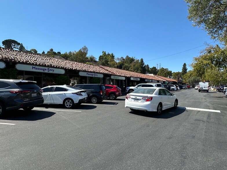 More Photos Of 811-897 Silver Spur Rd, Rolling Hills Estates Unknown For Lease