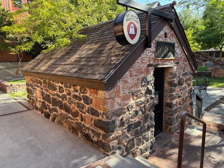 More Photos Of 2 W Saint George Blvd, Saint George Office For Sale