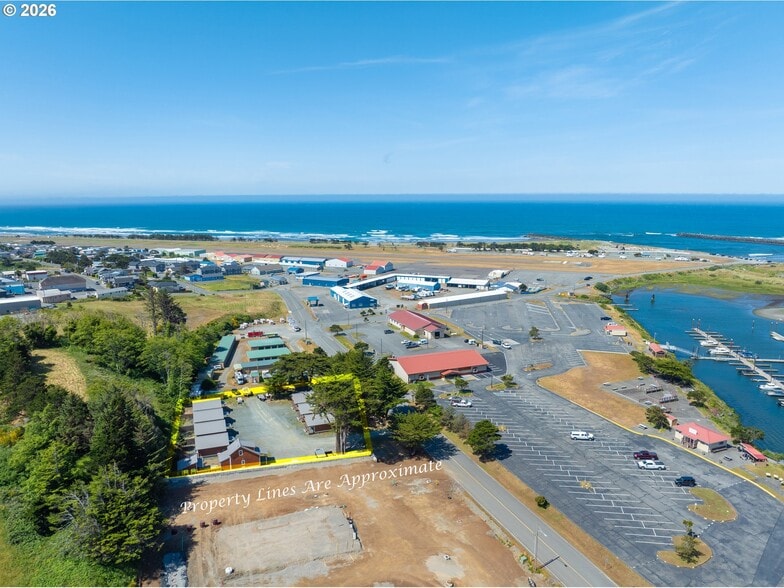 More Photos Of 29940 Harbor Way, Gold Beach Apartments For Sale