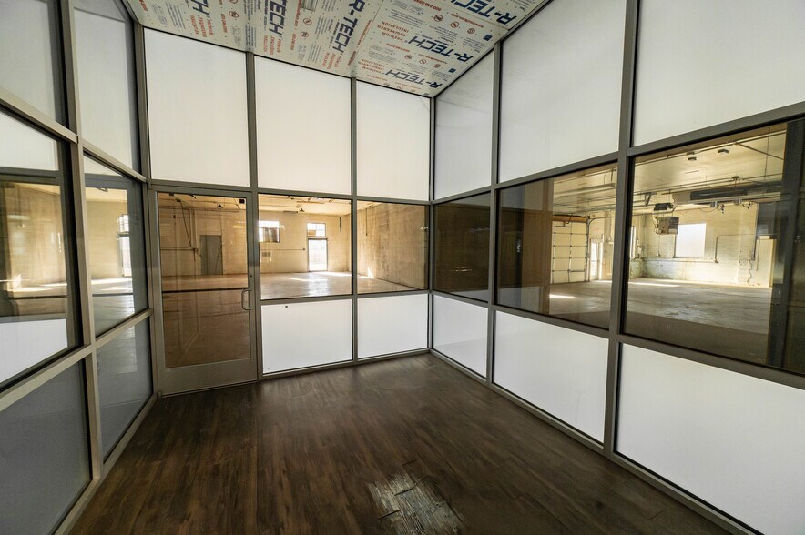 More Photos Of 710 12th St, Greeley Warehouse For Lease