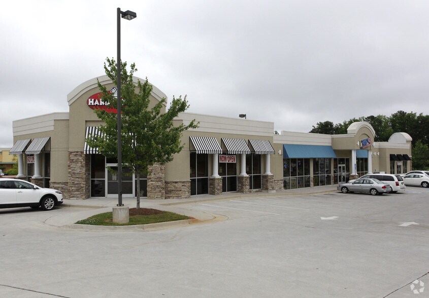 More Photos Of 2000 Mirror Lake Blvd, Villa Rica Unknown For Lease