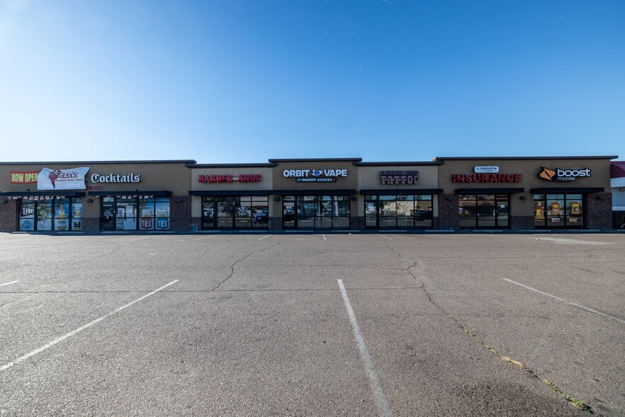 Primary Photo Of 2601 W Bethany Home Rd, Phoenix General Retail For Lease