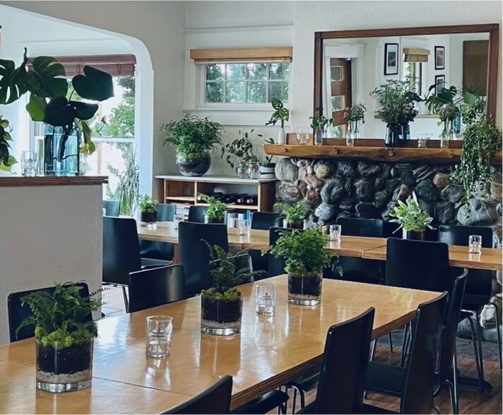 More Photos Of 725 S Center St, Reno Restaurant For Lease