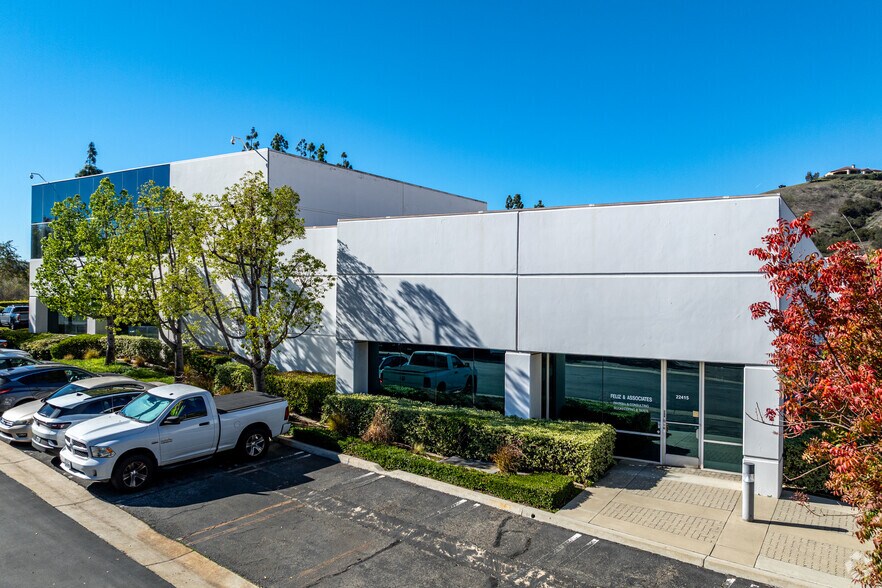 More Photos Of 22405 La Palma Ave, Yorba Linda Research And Development For Lease