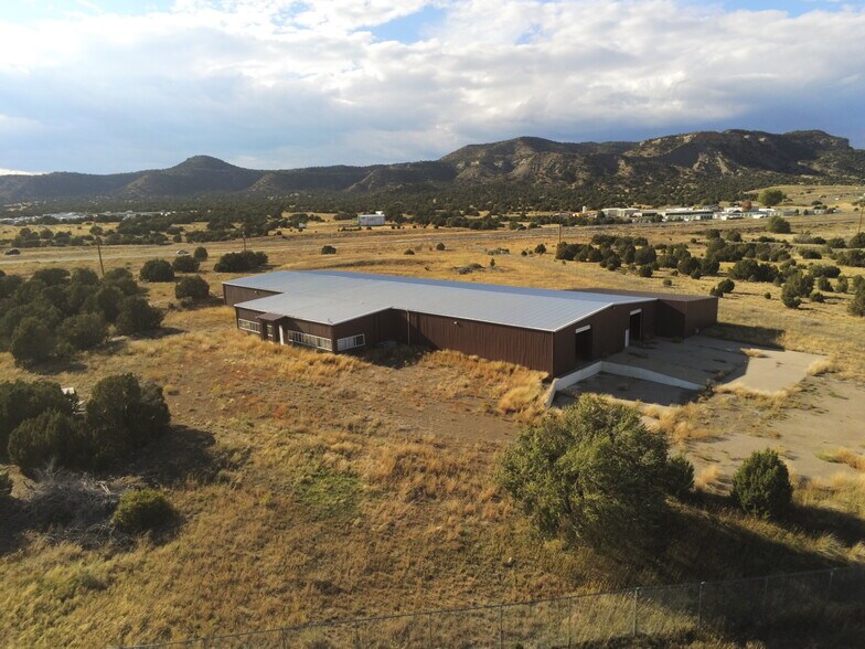 More Photos Of 1104 Constitution Dr, Trinidad Manufacturing For Sale