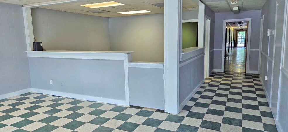 More Photos Of 1817 Lee Ave, Sanford Office For Sale