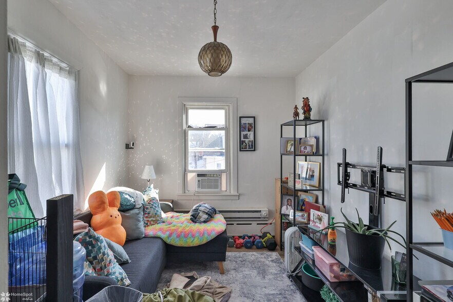 More Photos Of 115 E Ruddle St, Coaldale Multifamily For Sale