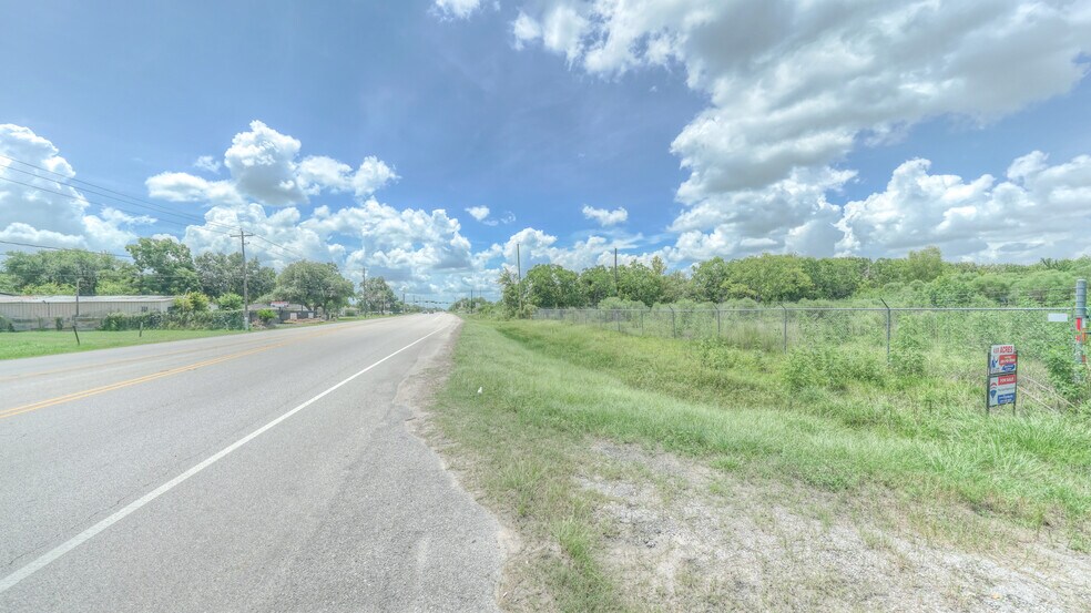 More Photos Of 2932 Manvel Rd, Pearland Land For Sale