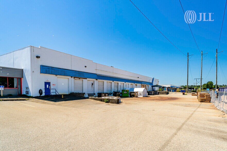 More Photos Of 1467 Mustang Pl, Port Coquitlam Manufacturing For Sale