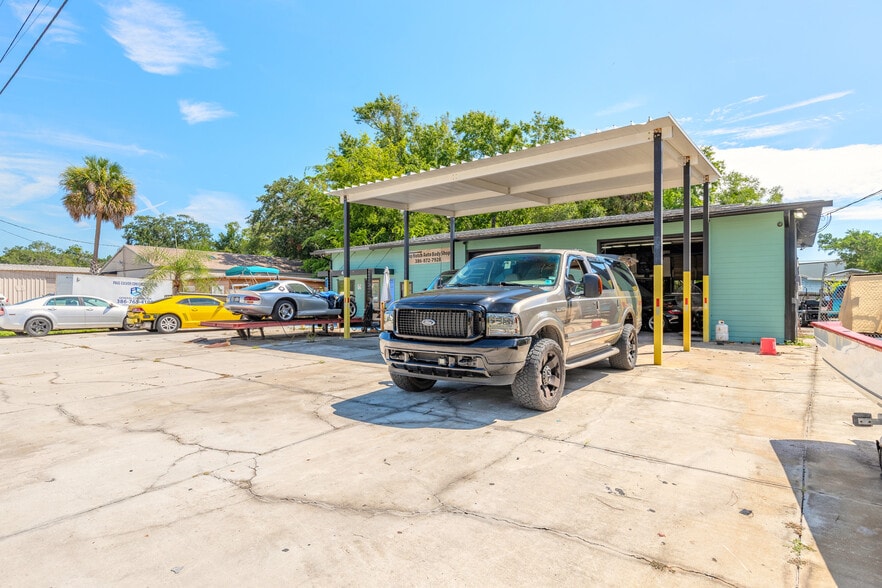 More Photos Of 635 Carswell Ave, Holly Hill Auto Repair For Sale