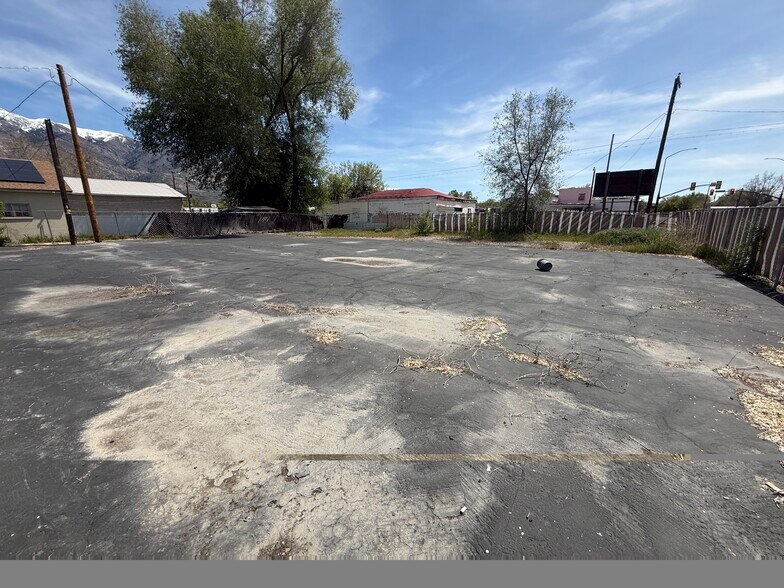 More Photos Of 3050 Grant Ave, Ogden Auto Dealership For Lease