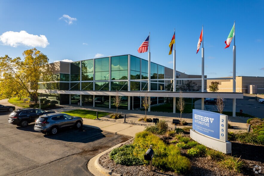 More Photos Of 2650 N Opdyke Rd, Auburn Hills Service For Lease