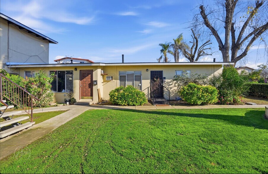 More Photos Of 940 Water St, Bakersfield Apartments For Sale