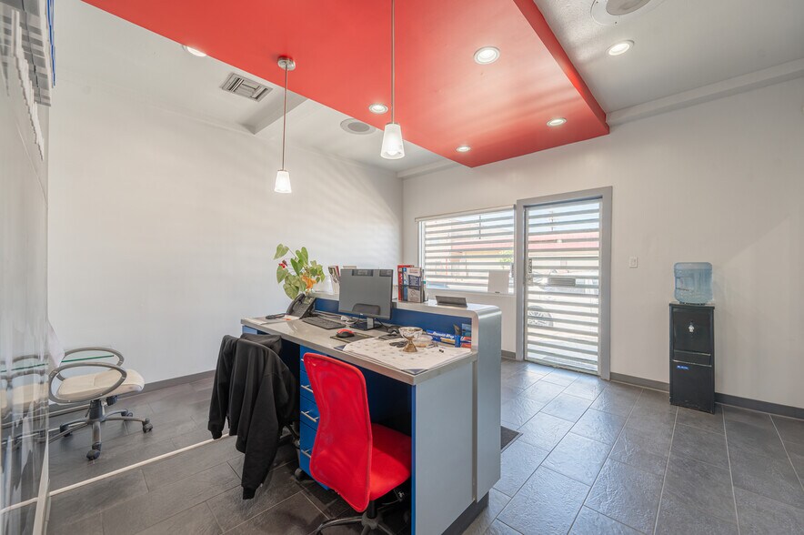 More Photos Of , North Hollywood Unknown For Sale