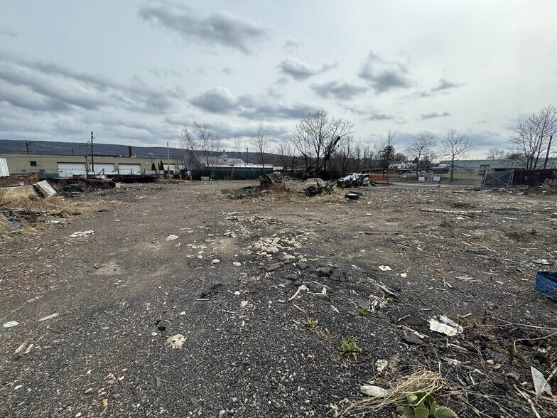 More Photos Of 640 N Pennsylvania Ave, Wilkes Barre Land For Sale
