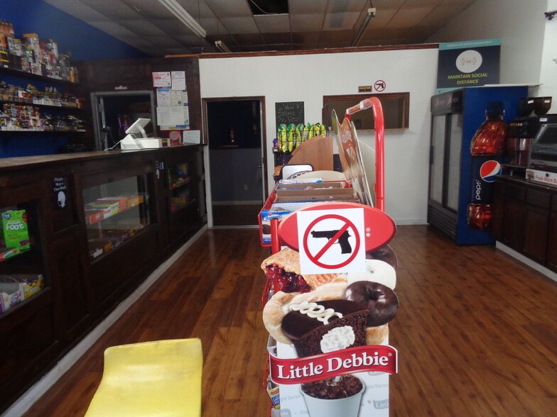 More Photos Of 3445 Woodland Ave, Kansas City General Retail For Sale