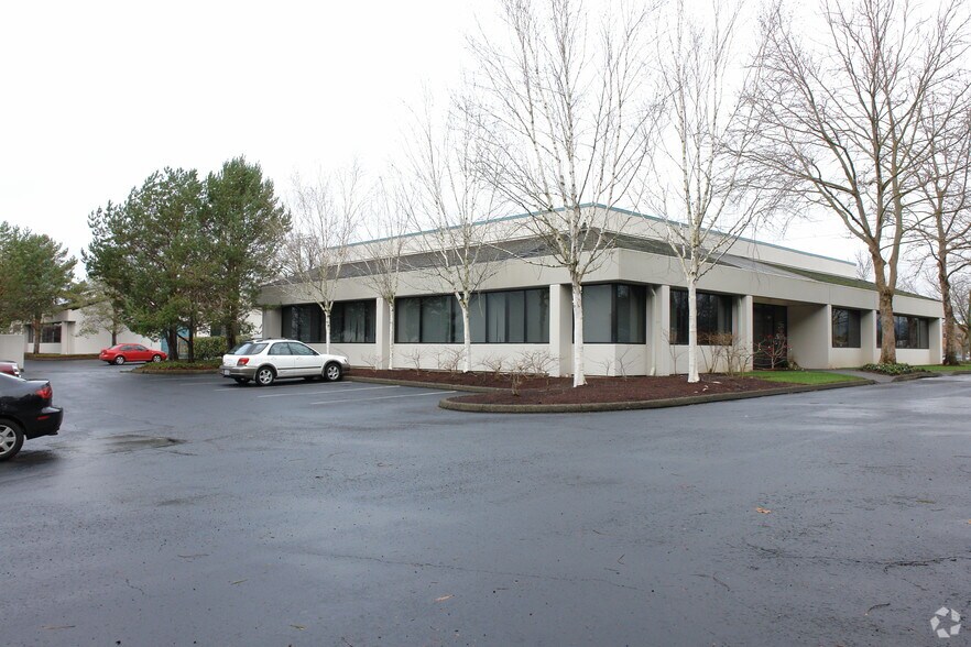 More Photos Of 1800 NW 167th Pl, Beaverton Unknown For Lease