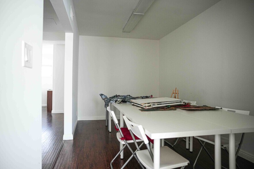 More Photos Of 649-655 W Commonwealth Ave, Fullerton Office For Sale