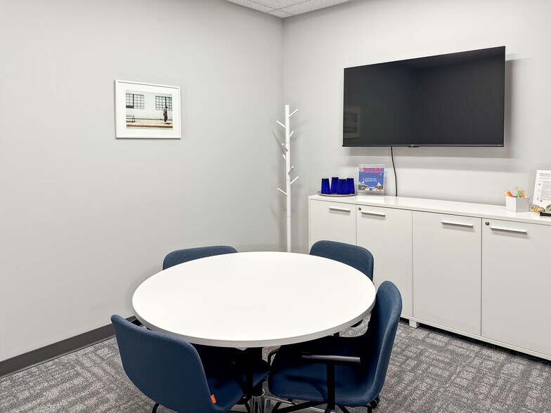 More Photos Of 9000 W Chester St, Milwaukee Coworking Space