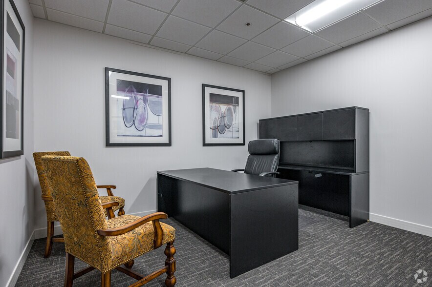 More Photos Of 12770 Coit Rd, Dallas Office For Lease