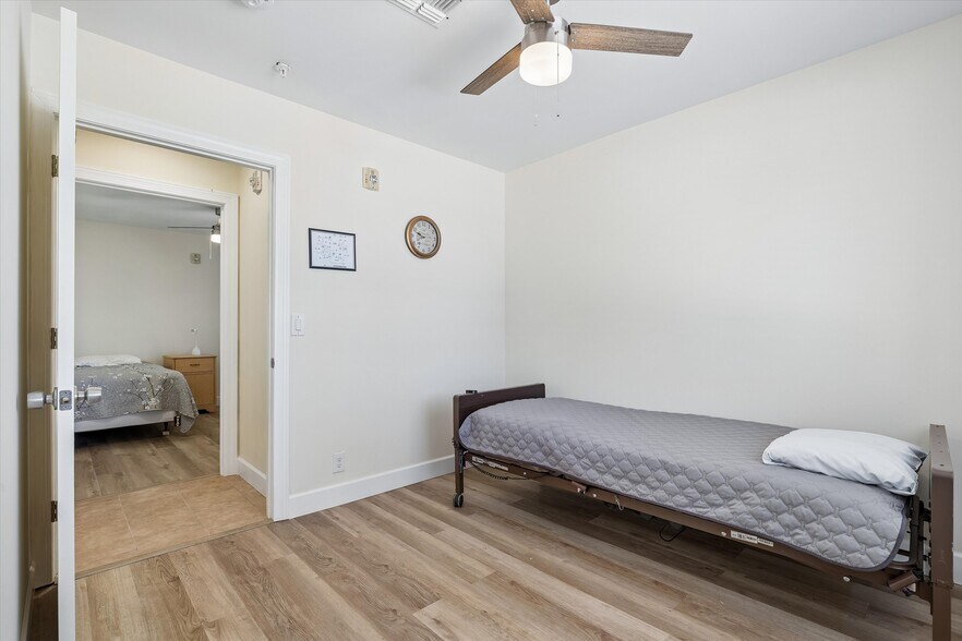 More Photos Of 2421 E Cairo Dr, Tempe Healthcare For Sale