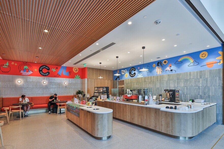 More Photos Of 888 S Figueroa St, Los Angeles Office For Lease