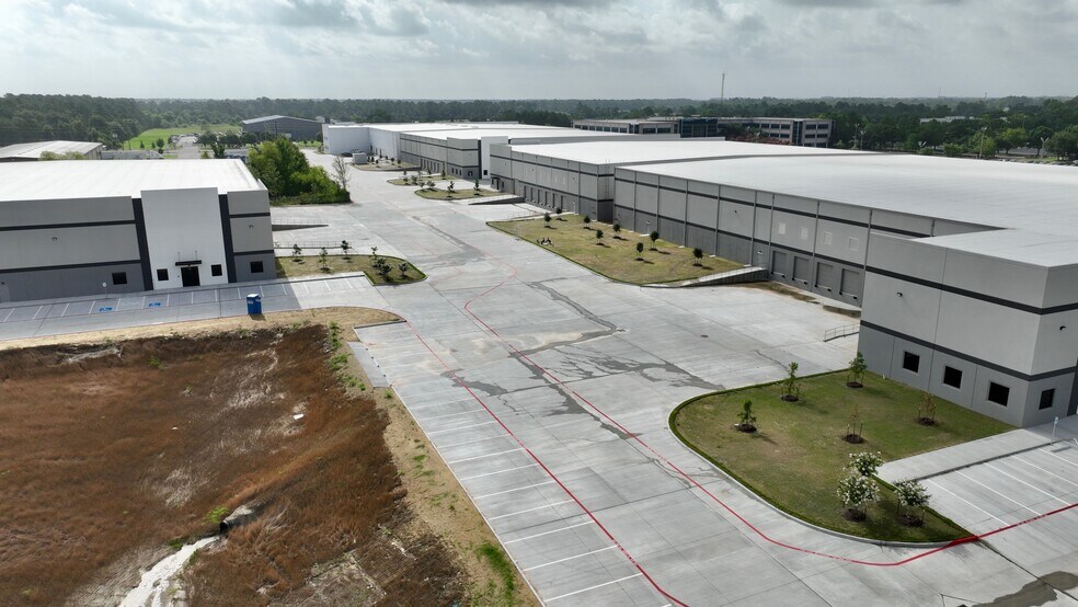 More Photos Of 17221 Aldine Westfield Rd, Houston Distribution For Sale