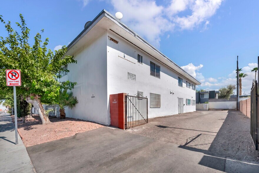 More Photos Of 1165 Sierra Vista Dr, Las Vegas Apartments For Sale