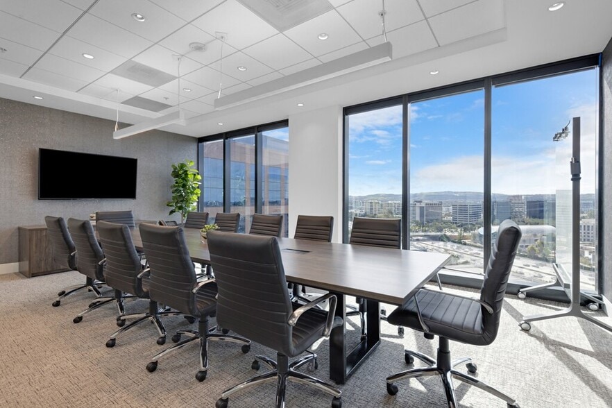 More Photos Of 2030 Main St, Irvine Coworking Space