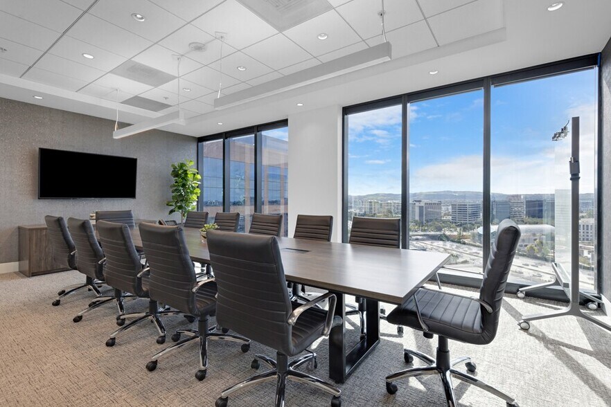 More Photos Of 2030 Main St, Irvine Coworking Space