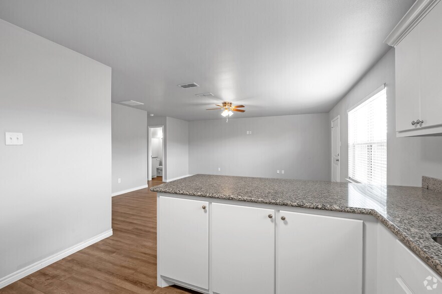 More Photos Of 3402 Itasca St, Lubbock Apartments For Sale