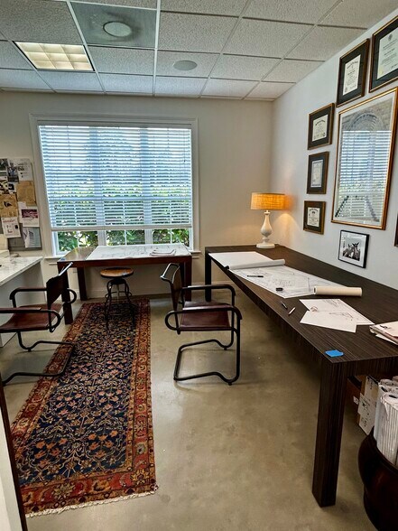 More Photos Of 3239 Henderson Blvd, Tampa Office For Lease