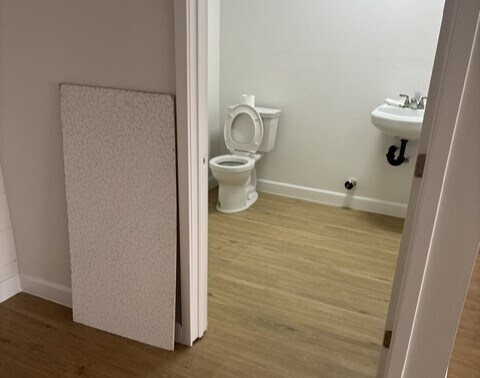 More Photos Of 3775 S Western Ave, Los Angeles Storefront For Lease